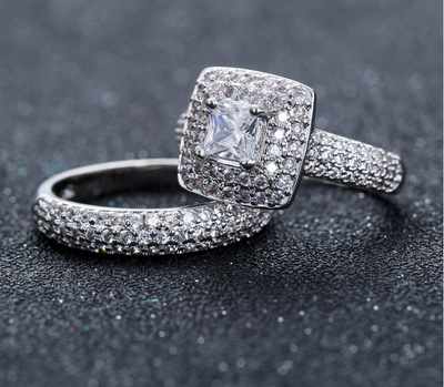 2pcs Sets Wedding Engagement Ring For Women Bridal Classic Square Cut Cubic Zirconia Crystal Silver Color Fashion Jewelry Chirstma