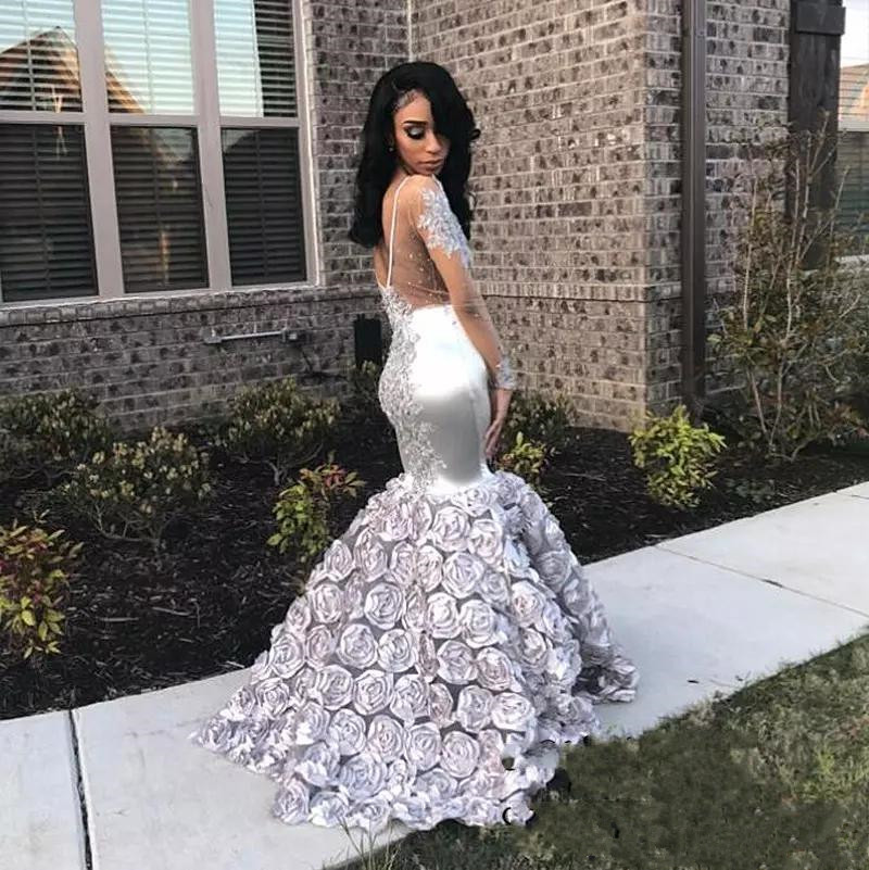 Gorgeous Rose Flowers Mermaid Prom Dresses 2019 Appliques Beads Sheer Long Sleeve Evening Gown Silver Stretchy Satin robes de soirée