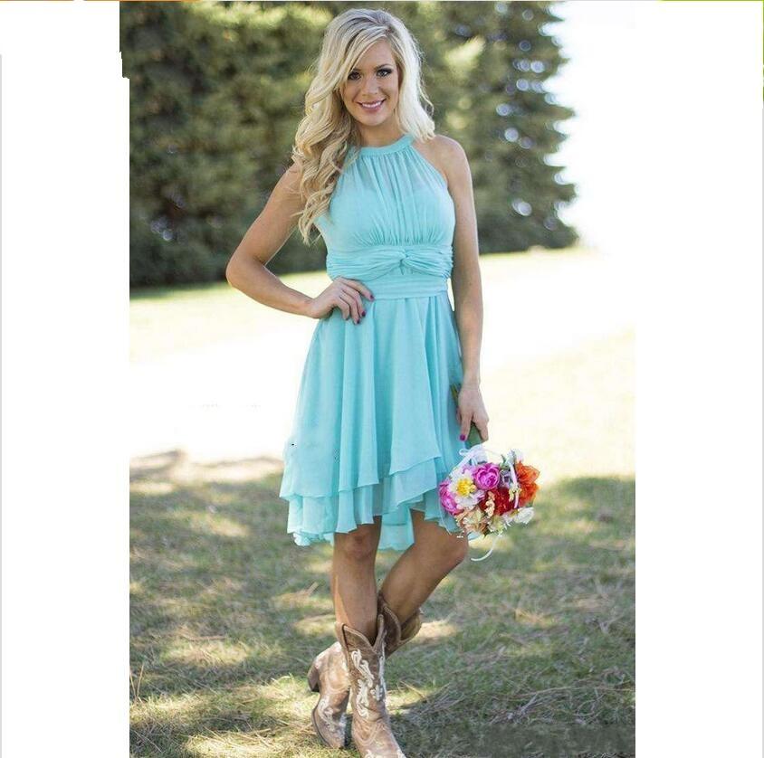 2019 New Short Country Beach Summer Bridesmaid Dresses Halter Neck Light Blue Ruffles Chiffon Mini Wedding Party Guest Gowns Custom Made