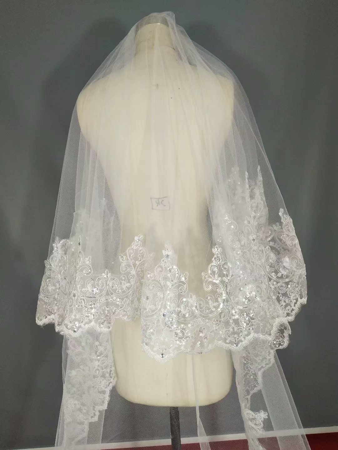 100% Real Image Wedding Bridal Veils Two Layers White Ivory Luxury Lace Applique Beaded Long Veil With Comb