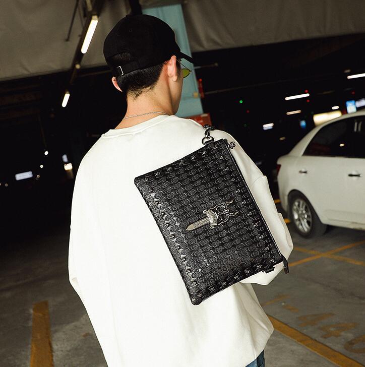wholesale men handbad street trend embossed leather shoulder bag personality rivet punk envelope bags ghost head pattern mens messenger handbads
