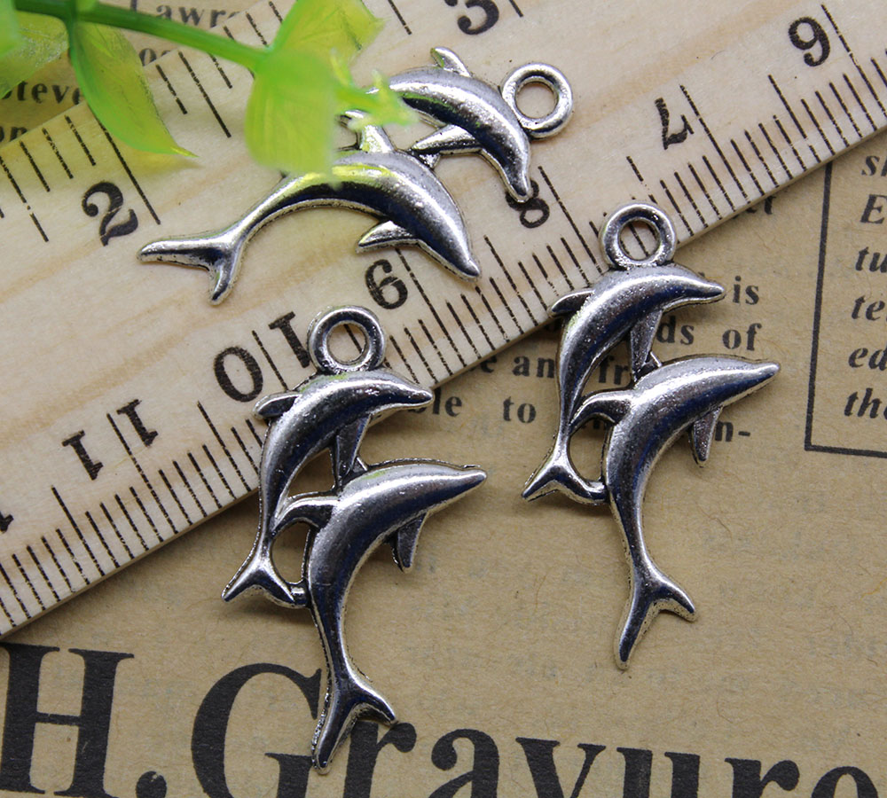 Wholesale 100pcs Dolphins Alloy Charms Pendant Retro Jewelry Making DIY Keychain Ancient Silver Pendant For Bracelet Earrings 28x14 mm
Wholesale 100pcs Dolphins Alloy Charms Pendant Retro Jewelry Making DIY Keychain Ancient Silver Pendant For Bracelet Earrings 28x14 mm