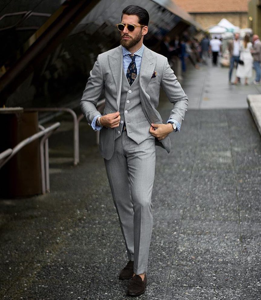 New 2019 Fashion Mens Tuxedos Suits For Weddings Prom Evening Formal Wears Suits (Jacket+Pants+Vest) High Quality Groom Mens Tuxedos, White
New 2019 Fashion Mens Tuxedos Suits For Weddings Prom Evening Formal Wears Suits (Jacket+Pants+Vest) High Quality Groom Mens Tuxedos, White