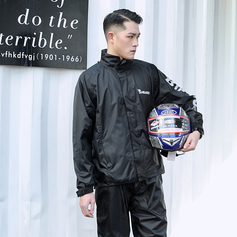 Motorcycle Raincoat Male Riding Split Waterproof Storm Rain Coat Pants Set Jacket Rainwear Capa De Chuva Motoqueiro Gift Ideas
Motorcycle Raincoat Male Riding Split Waterproof Storm Rain Coat Pants Set Jacket Rainwear Capa De Chuva Motoqueiro Gift Ideas