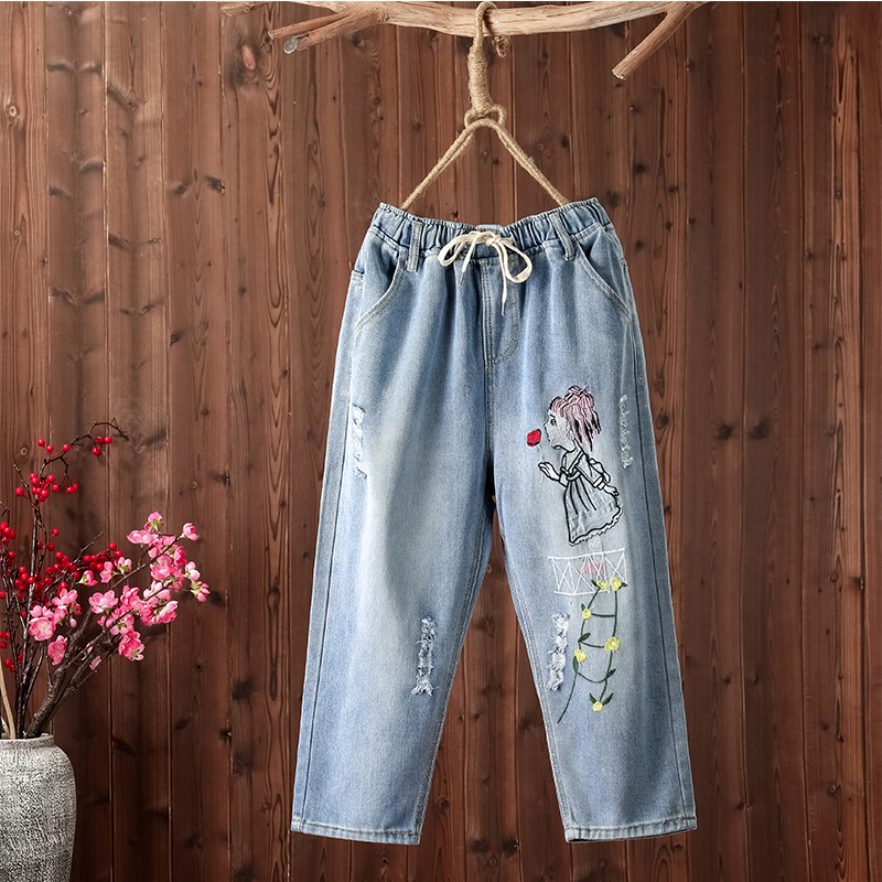 Vintage Plus Size High Waist Wide Leg Embroidered Ripped Loose Straight 9 Points Denim Capri Pants Cropped Jeans for Women L X, Blue
Vintage Plus Size High Waist Wide Leg Embroidered Ripped Loose Straight 9 Points Denim Capri Pants Cropped Jeans for Women L X, Blue