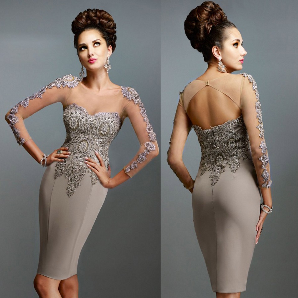 Elegant Janique Sheath Mother of The Bride Dresses Jewel Long Sleeve Lace Applique Crystal Wedding Guest Dress Knee Length Evening Gowns
Elegant Janique Sheath Mother of The Bride Dresses Jewel Long Sleeve Lace Applique Crystal Wedding Guest Dress Knee Length Evening Gowns
