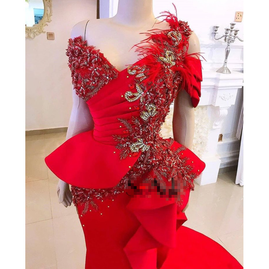 Elegant Evening Dress Plus size Mermaid Prom Dresses Feathers Birthday Party Gown Red Long Pageant Vesidos De Festa