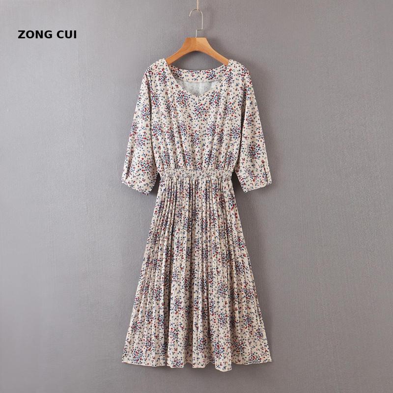2020 new print round neck high waist middle sleeve long dress retro elegant holiday dress, Beige
2020 new print round neck high waist middle sleeve long dress retro elegant holiday dress, Beige