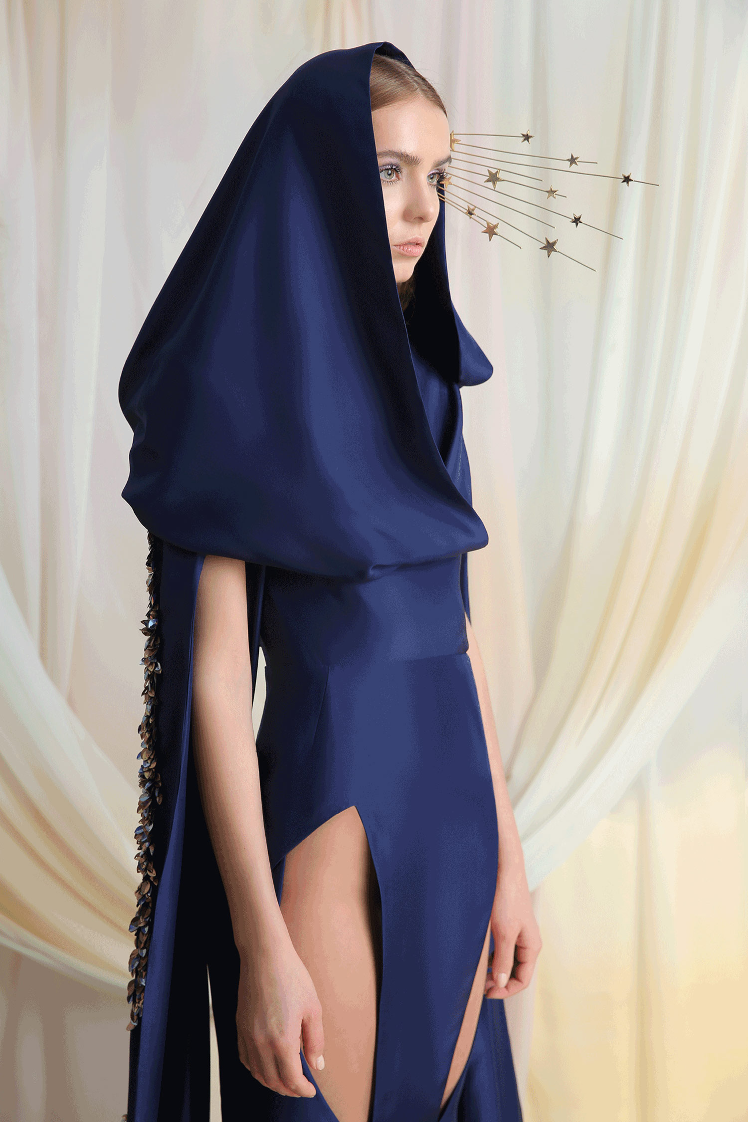 2019 Azzi&Osta Evening Dresses With Hat Satin Lace Sequins Sweep Train Vintage Prom Dress Custom Made Quinceanera Dresses