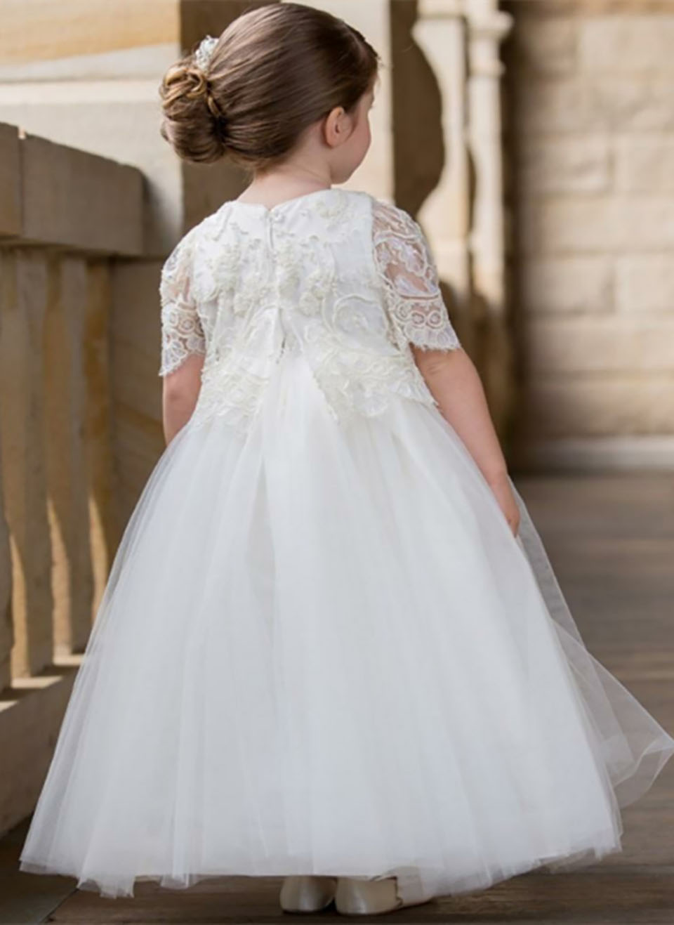 Hot Sale Lace Flower Girl Dress Girls First Communion Dresses Girls Lovely White Gown Flower Girl Dresses