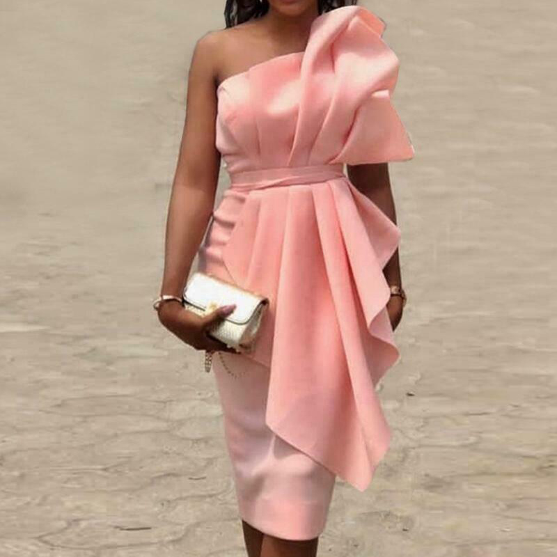 Pink Ruffles Evening Dresses Strapless Sheath Backless Prom Dress Long Sleeveless Party Formal Tea Length Gowns