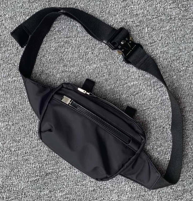 New Alyx Young Men's belt Single Shoulder Oblique Digital Mobile Multifunctional Functional Bag Military Wind, Self-selection
New Alyx Young Men's belt Single Shoulder Oblique Digital Mobile Multifunctional Functional Bag Military Wind, Self-selection