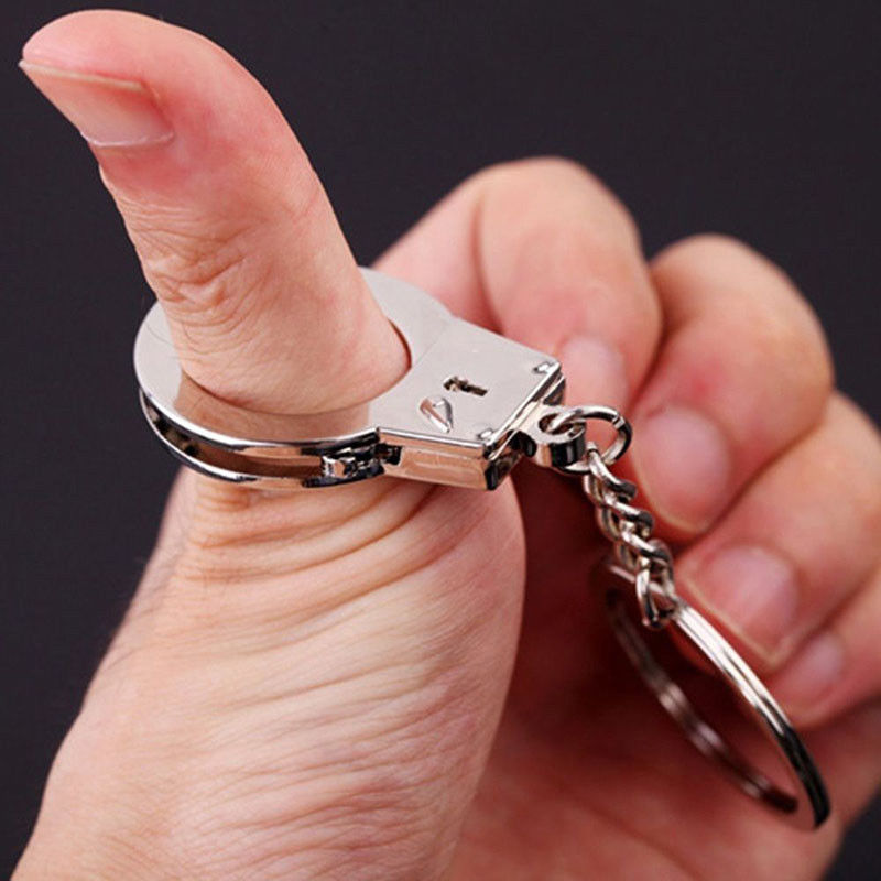 Simulation handcuffs metal keychain car key bottle opener men and women keychain