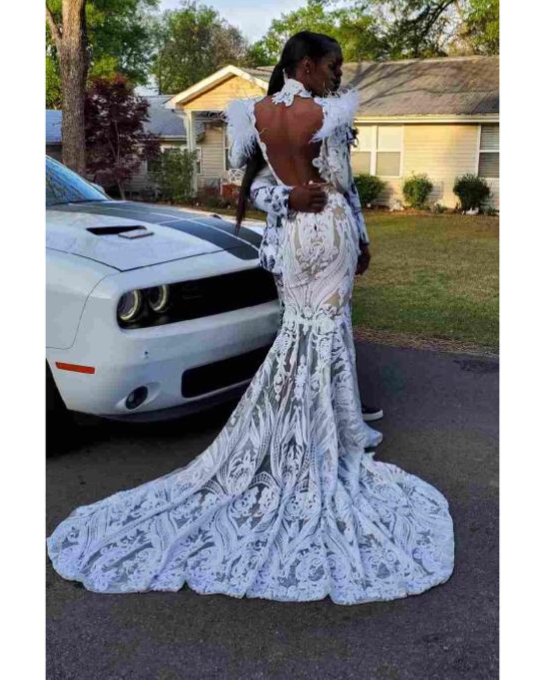 South African Mermaid Wedding Dresses High Neck Lace Feather Long Sleeve Backless Sweep Train Bridal Gowns Plus Size robe de mariée