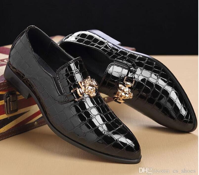 Spring Autumn Men Formal Wedding Shoes Fashion Men Business Dress Loafers Pointy Men Shoes SIZE:39-45, Blue
Spring Autumn Men Formal Wedding Shoes Fashion Men Business Dress Loafers Pointy Men Shoes SIZE:39-45, Blue