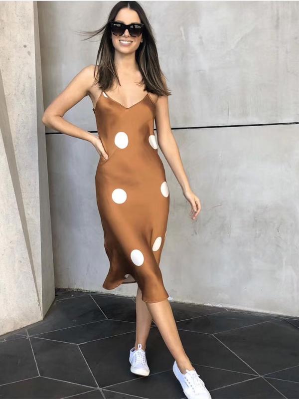100% Silk 2020 Summer Australian Style Collection Adjustable Spaghetti Strap Timeless Polka Dot Slip Dress, Brown dots
100% Silk 2020 Summer Australian Style Collection Adjustable Spaghetti Strap Timeless Polka Dot Slip Dress, Brown dots