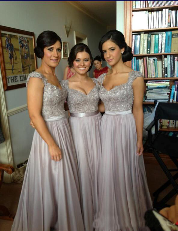 2020 Burgundy Coral Lace Bridesmaids Dresses Gowns Discount Cap Sleeve Long Chiffon Bridesmaid Dresses Maid of Honor Dresses Evening Dress