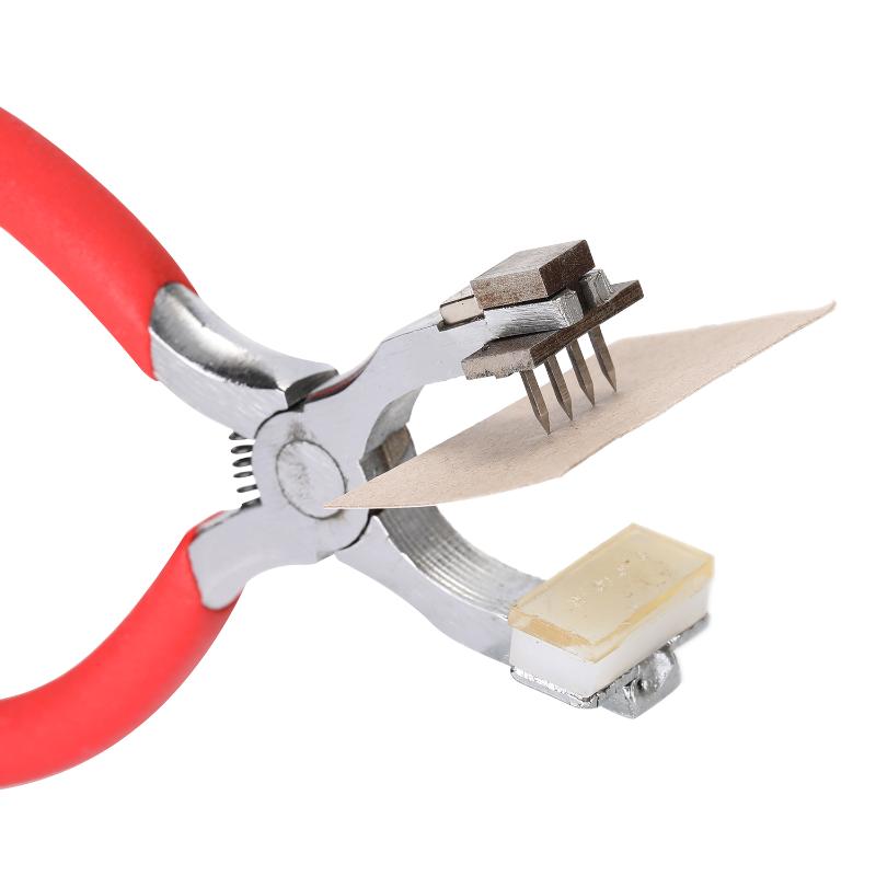 Practical Quiet Leather Craft Stitching Rustproof Hole Puncher Portable Home Drilling Tool with Replace Tooth
Practical Quiet Leather Craft Stitching Rustproof Hole Puncher Portable Home Drilling Tool with Replace Tooth