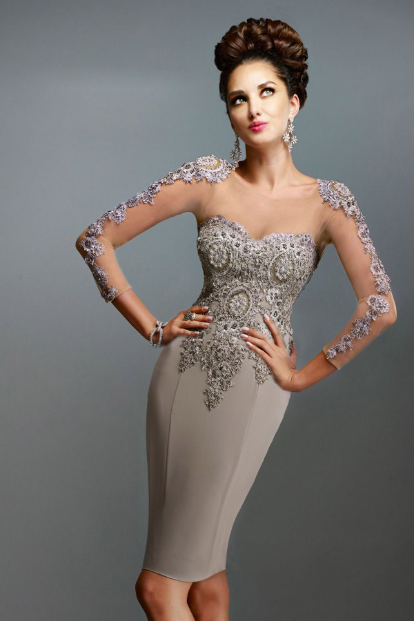 Elegant Janique Sheath Mother of The Bride Dresses Jewel Long Sleeve Lace Applique Crystal Wedding Guest Dress Knee Length Evening Gowns