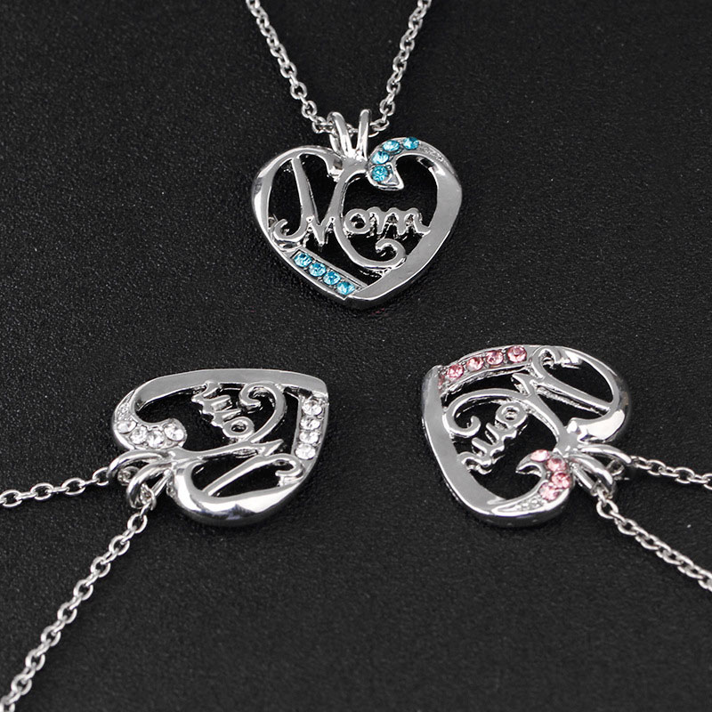 Hot Sale New Crystal Heart Mom Pendant Necklaces Fashion Love Mom Jewelry Mother Birthday Day Gift
Hot Sale New Crystal Heart Mom Pendant Necklaces Fashion Love Mom Jewelry Mother Birthday Day Gift