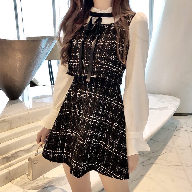 spring fall new sweet Korean style long sleeve patchwork Fake two pieces vestidos o-neck bow Tie rope mini-dress Women Clothing, Black
spring fall new sweet Korean style long sleeve patchwork Fake two pieces vestidos o-neck bow Tie rope mini-dress Women Clothing, Black