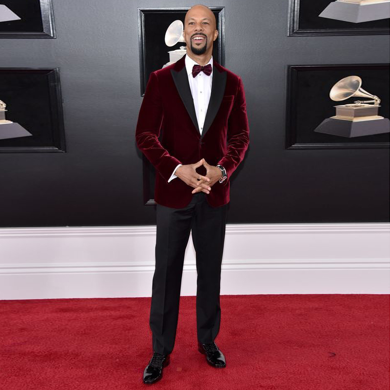 Classy Bury Two Pieces Veet Mens Suits Peaked Lapel Wedding Grooms Tuxedos Slim Fit Formal Blazer Red Carpet Celebrity Prom Suit