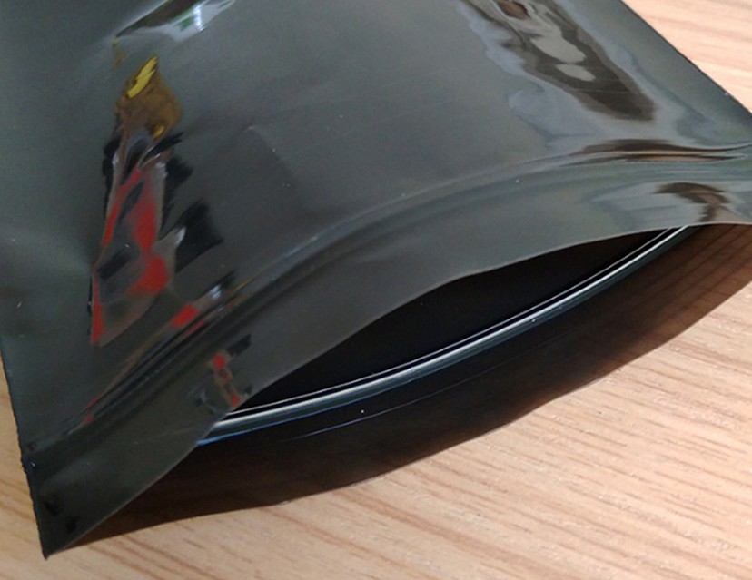 Black Color Self Sealing Plastic Bags poly bags zipper bags Black storage Packing Bag 10x15cm 20x30cm