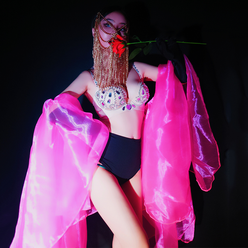 Sexy Stage Costume Women Shiny Rhinestone Bikini Set Festival Outfit Nightclub Pole Dance Clothing Rave Outfit Party Wear DN5944, Black;red
Sexy Stage Costume Women Shiny Rhinestone Bikini Set Festival Outfit Nightclub Pole Dance Clothing Rave Outfit Party Wear DN5944, Black;red