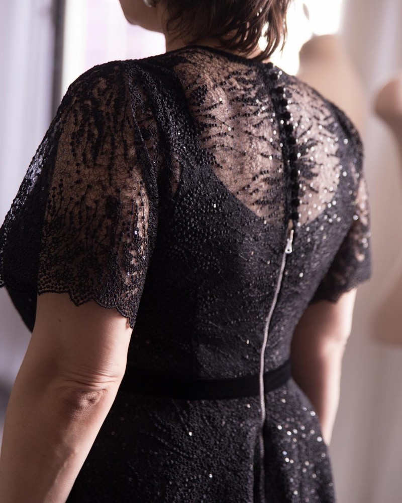 Elegant Lace Mother of the Bride Dresses Plus Size Short Sleeves Sequined Floor Length Prom Party Gowns with Beads Wedding Guest Dress