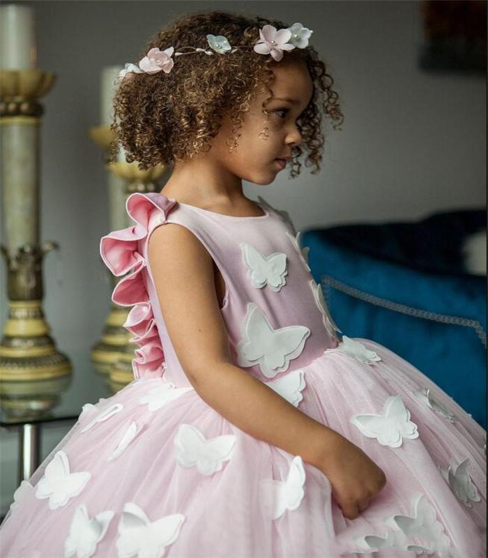 Girl Lovely wer Dress with Handmade Butterfly Pearls Train V Back Puffy Tulle Girls Pageant Gowns Cheap Kids Formal Wears s