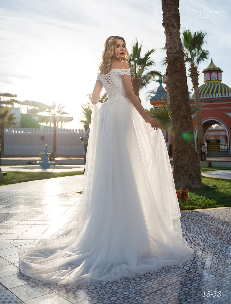 Beaded Fashion Mermaid Wedding Dresses With Detachable Train 3D Appliqued Side Split Bridal Gowns Trumpet Satin Plus Size Robe De Marie