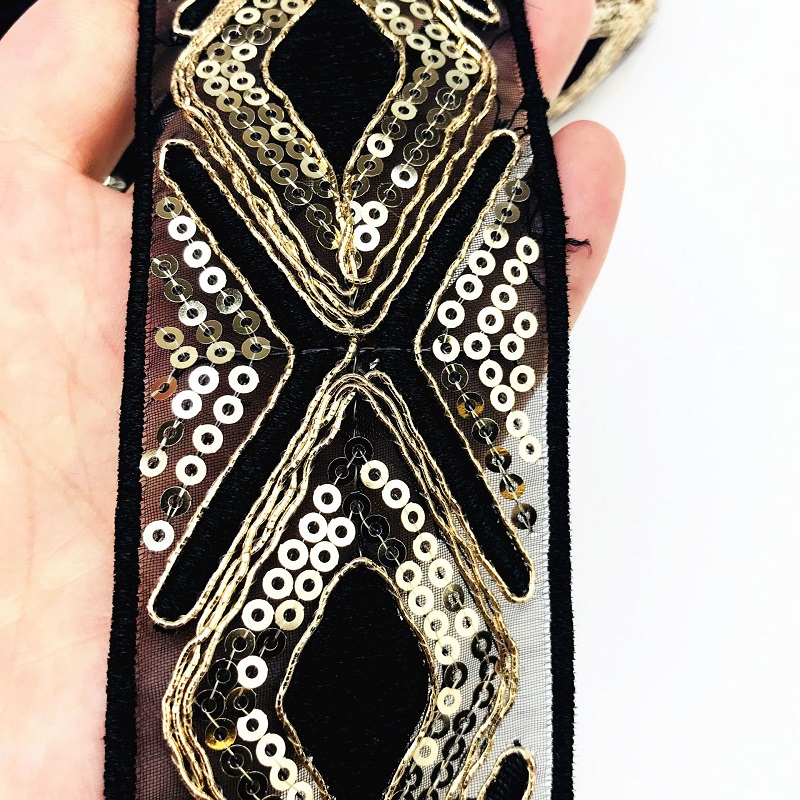 5 yards sequin embroidery lace mesh sequin embroidered ribbon machine embroidered shoe material
5 yards sequin embroidery lace mesh sequin embroidered ribbon machine embroidered shoe material