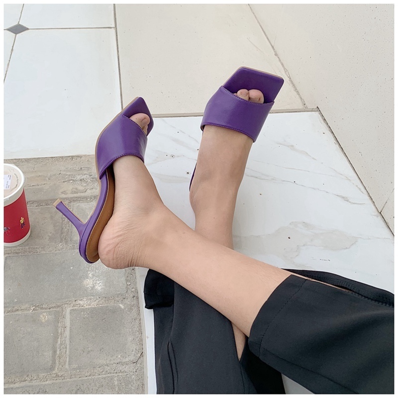 2020 New Summer Women's Slippers High Quality Elegant Square Toe High Heels Sandal Ladies Outdoor Beach Slides Shoes, Beige
2020 New Summer Women's Slippers High Quality Elegant Square Toe High Heels Sandal Ladies Outdoor Beach Slides Shoes, Beige