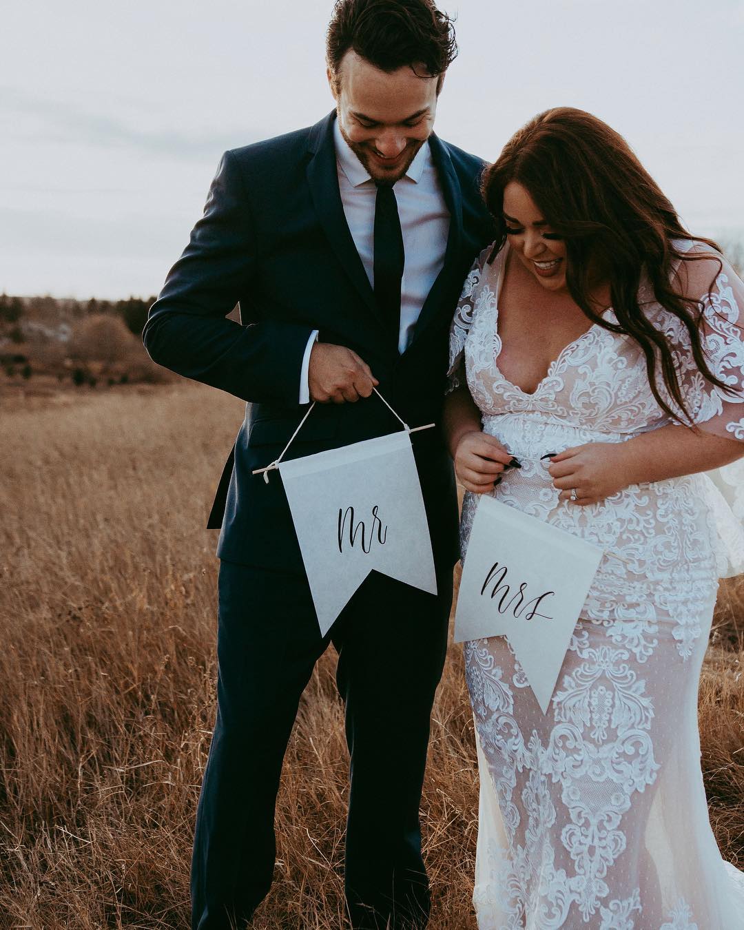 Bohemian Fabulous Mermaid Beach Lace Wedding Dresses V Neck Short Sleeves Backless Bridal Gowns Sweep Train Trumpet Boho Vestido De Novia