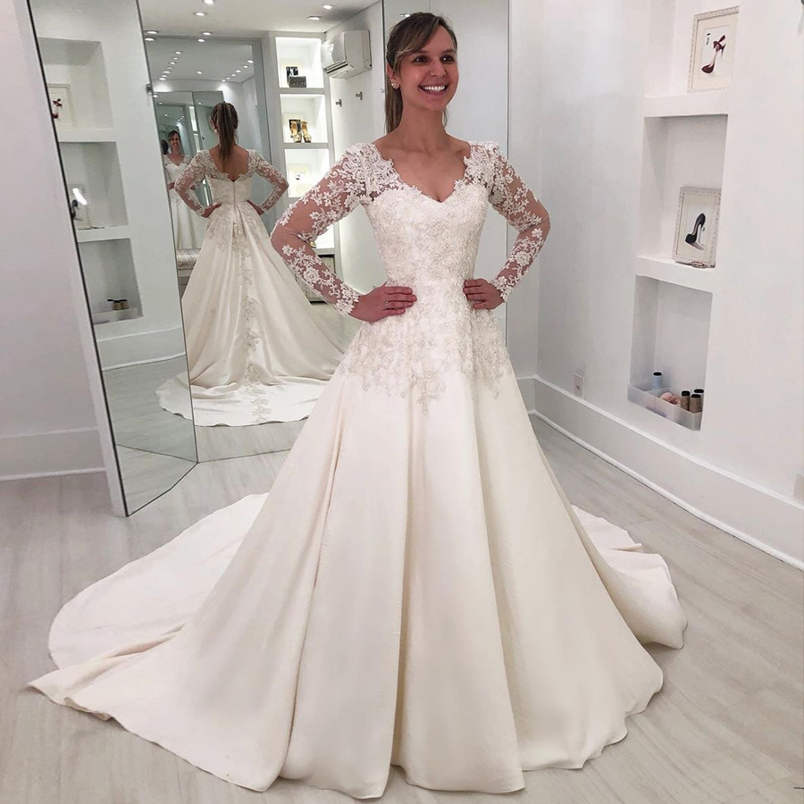 Lace Long Modest Sleeves Wedding Dresses V Neck Appliqued Beaded Bridal Gowns A Line Satin Sweep Train Robe De Marie