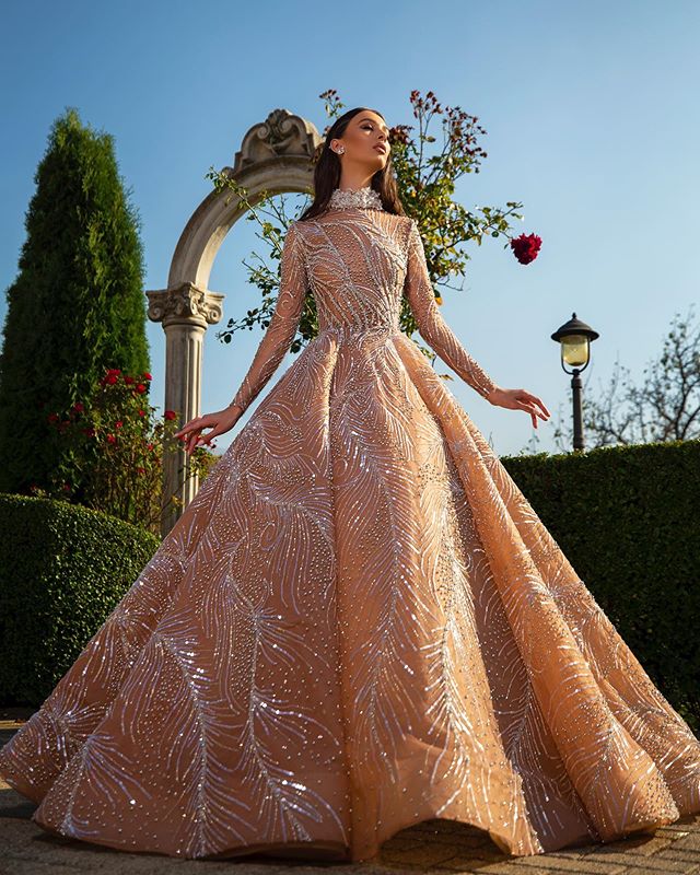 2020 Stunning Evening Dresses High Neck Beaded Sequins Long Sleeves Prom Dress Ruffle Floor Length Custom Made Formal Party Gown