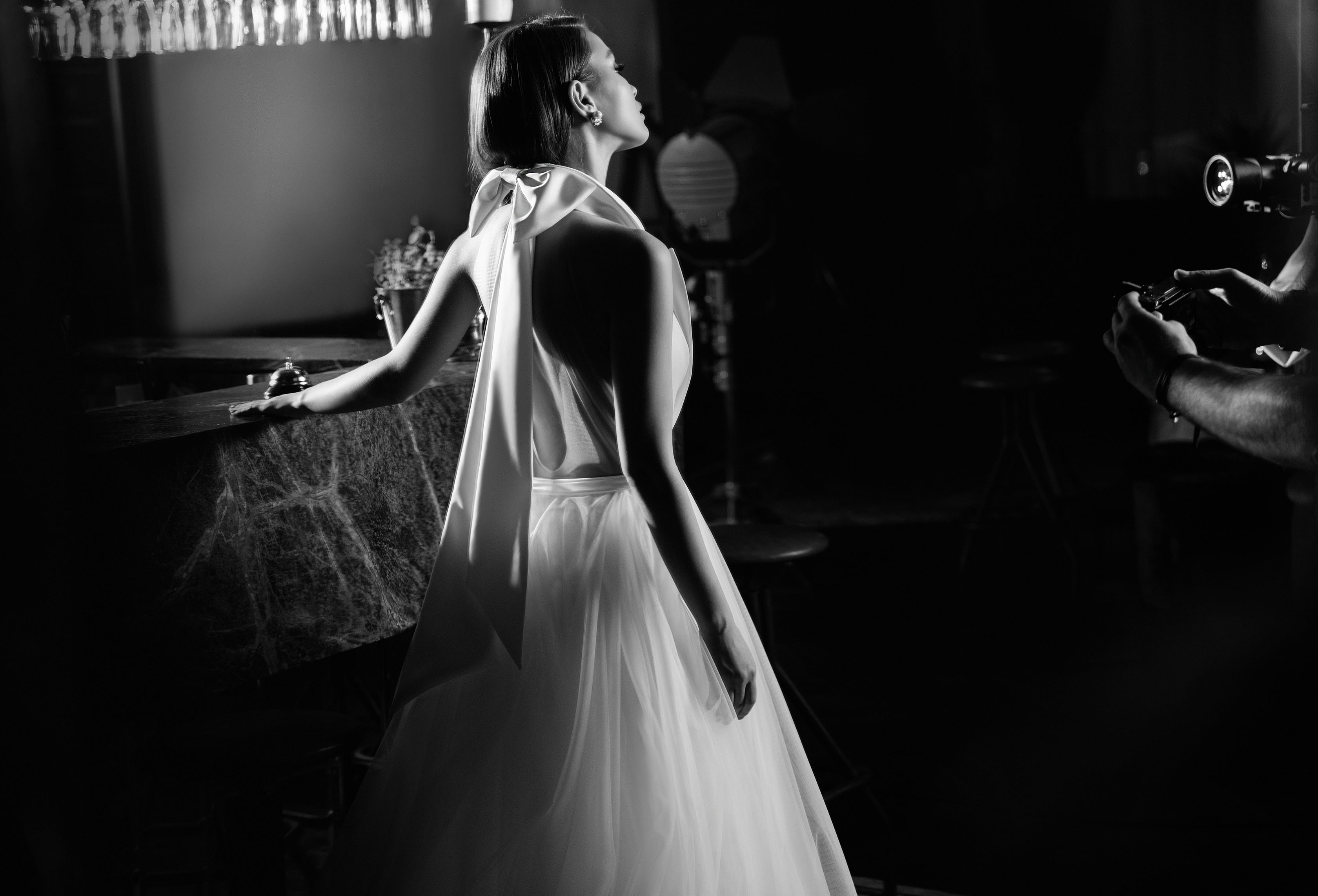 Elihav Sasson Wedding Dresses 2019 Deep V Neck Sleeveless Tulle Beach Wedding Dress Thigh High Slits Backless Vestido De Novia