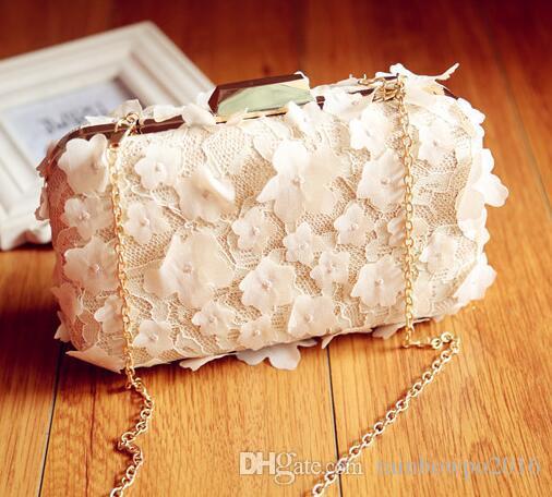 Factory sales branded bag Korean Dinner Bag Handmade Flower woman three-dimensional flower chain bag small fresh lace flower woman handbag, White
Factory sales branded bag Korean Dinner Bag Handmade Flower woman three-dimensional flower chain bag small fresh lace flower woman handbag, White