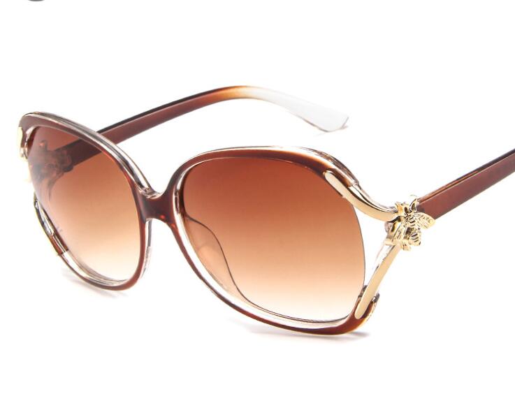 Wholesale-Round Sunglasses no English Letters Little Bee Sun Glasses Men Women Brand Glasses Designer Fashion Male Female free shipping
Wholesale-Round Sunglasses no English Letters Little Bee Sun Glasses Men Women Brand Glasses Designer Fashion Male Female free shipping