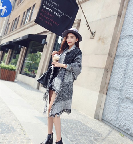 Wholesale-Wholesale-r high-quality luxury contrast color beveled scarf raw edge imitation cashmere thick warm square lattice scarf shawl
Wholesale-Wholesale-r high-quality luxury contrast color beveled scarf raw edge imitation cashmere thick warm square lattice scarf shawl