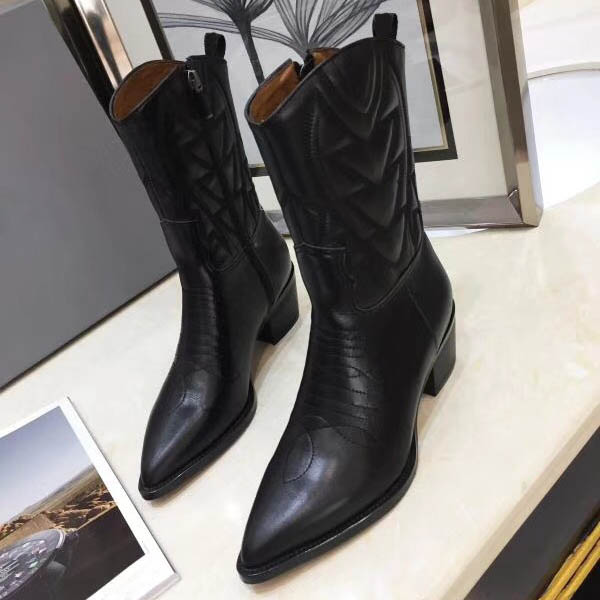 wqq20111120 2019101601 matte suede black genuine leather belt BUCKLE FLAT short BOOTS
wqq20111120 2019101601 matte suede black genuine leather belt BUCKLE FLAT short BOOTS