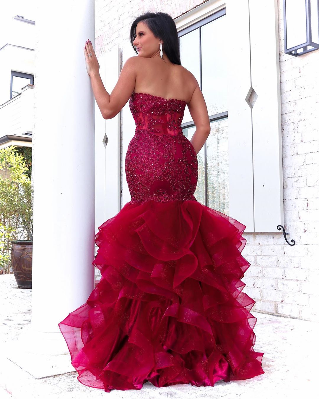 Aso Ebi 2020 Arabic Burgundy Lace Beaded Evening Dresses Mermaid Tiers Prom Dresses Vintage Formal Party Second Reception Gowns ZJ204