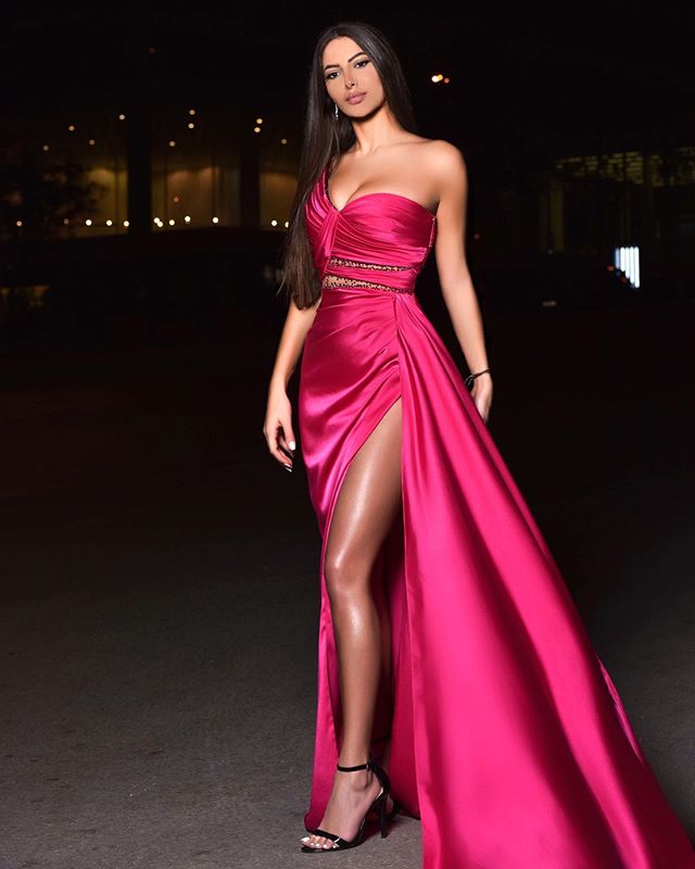 High Side Split Evening Dresses Ruffles One Shoulder Short Sleeve Sexy Prom Dress Dubai African Specail Occasion Gowns