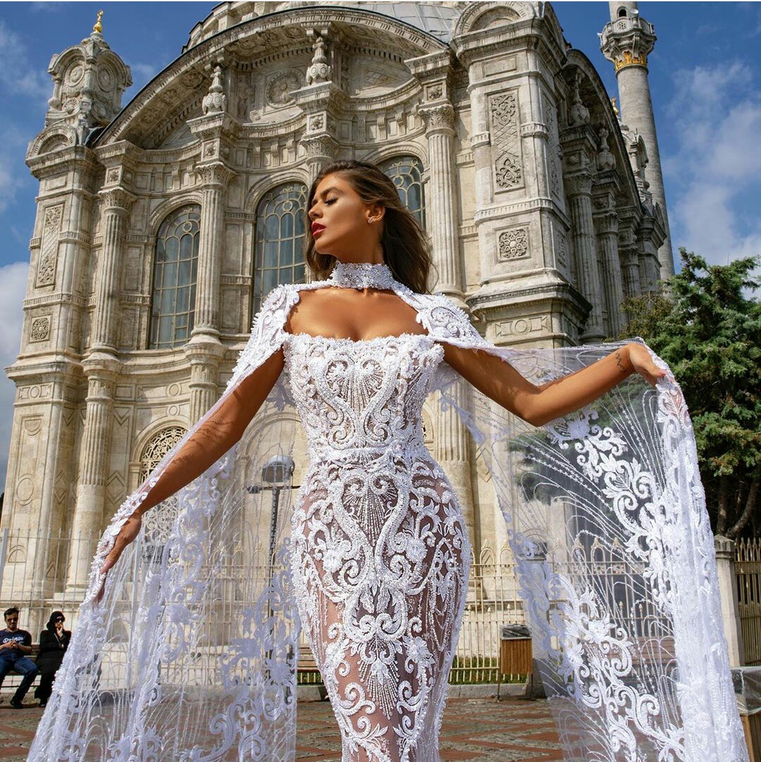 2020 Sexy Arabic Mermaid Wedding Dresses With Wrap Sweep Train Lace Appliqued Beach Wedding Dress Illusion Custom Made Country Bridal Gowns