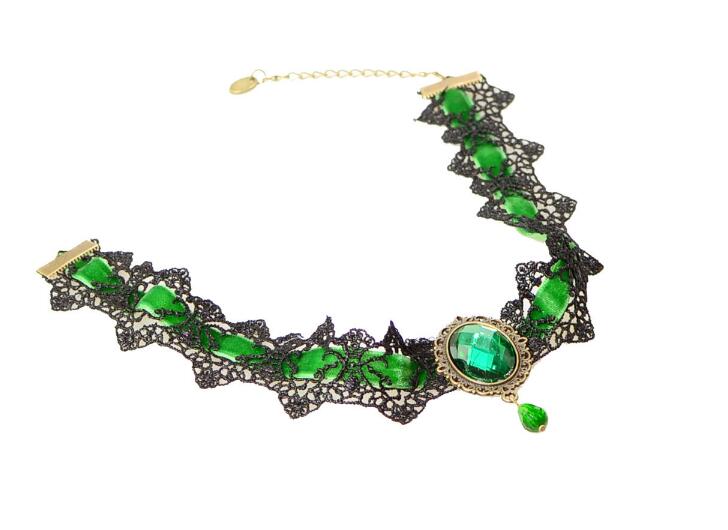 Fashion Jewelry Goth Lolita Lace Bohemian Crystal Collar Choker Short Crystal Pendant Necklace for Women Fashion Popular Halloween Gift