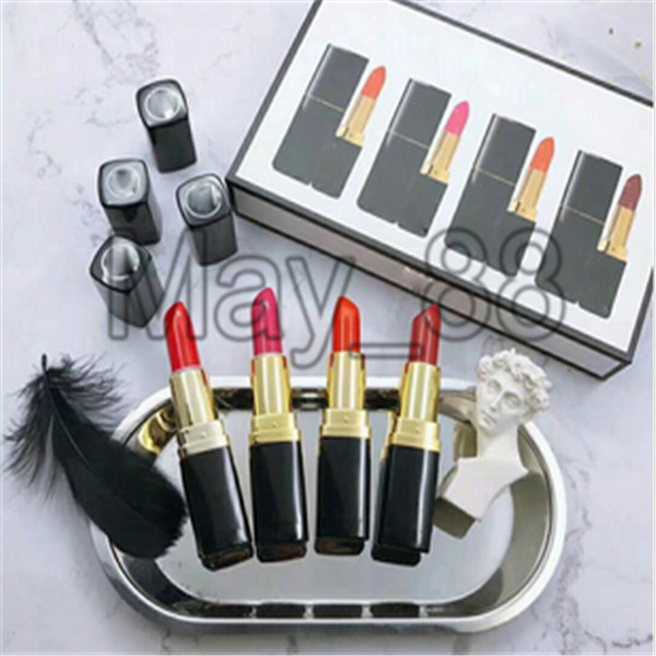 2020 Luxury Makeup Lipsticks Set 4pcs Long Lasting Waterproof Lipstick Set with Gift Box for Women Cosmetics
2020 Luxury Makeup Lipsticks Set 4pcs Long Lasting Waterproof Lipstick Set with Gift Box for Women Cosmetics