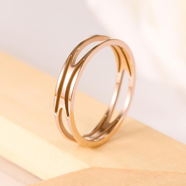 Fashion High Polishing Stainless Steel IP Plated Rose Gold Band Ring 316L Surgical Steel Unisex Ring Laser Cut-out Ring Women Jewelry
Fashion High Polishing Stainless Steel IP Plated Rose Gold Band Ring 316L Surgical Steel Unisex Ring Laser Cut-out Ring Women Jewelry