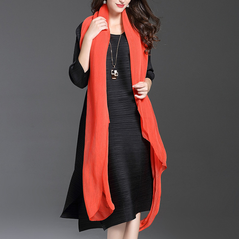 Issey Pleated Women Casual Loose Large Size Dress Elastic Three Quarter Sleeve Black Blue Gray Green Folds Straight Midi Dress
Issey Pleated Women Casual Loose Large Size Dress Elastic Three Quarter Sleeve Black Blue Gray Green Folds Straight Midi Dress
