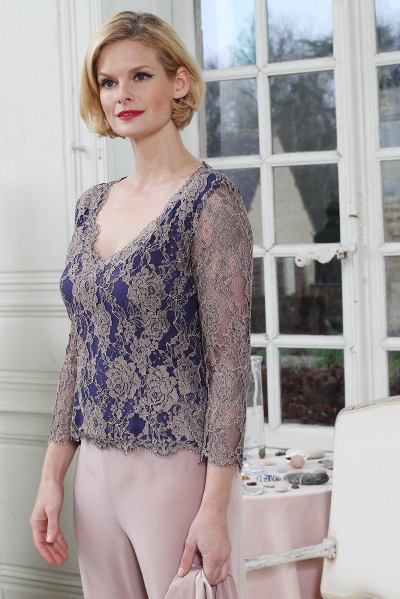 Elegant Mother Of The Bride Dresses V Neck Lace Long Sleeve Chiffon Mother Gowns With Wrap Three Pieces Plus Size Wedding Guest Dress
