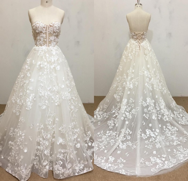 Bohemian Ball Gown Luxury Wedding Dresses Tulle Lace Applique Pears Formal Dress Strapless Lace Up Sweep Train Bridal Gowns, Hunter green
Bohemian Ball Gown Luxury Wedding Dresses Tulle Lace Applique Pears Formal Dress Strapless Lace Up Sweep Train Bridal Gowns, Hunter green